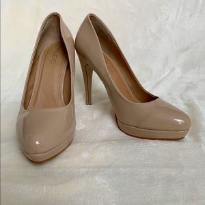 Aldo nude heels US size 9